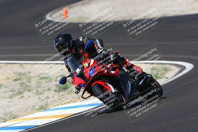 media/Jun-08-2025-TrackDaz (Sun) [[dc1ba13c79]]/C Group/1040pm (Turn 3)/